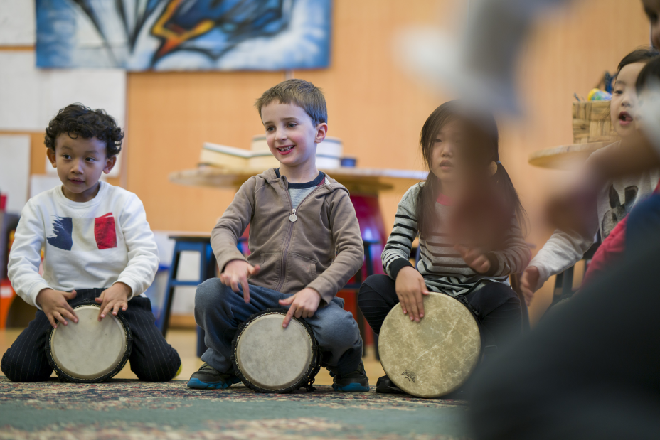 Kofi final performance ES cafe Feb 2017 and photos of visit 3